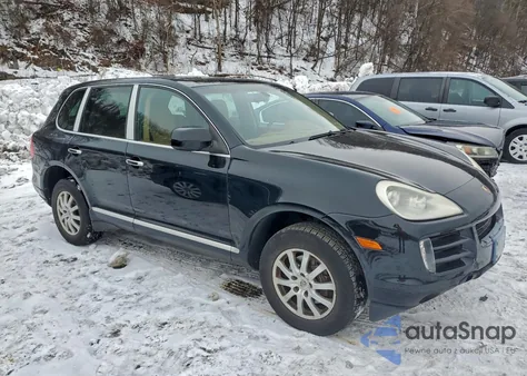 2010 Porsche Cayenne z USA, uszkodzony, nr VIN WP1AA2AP4ALA07296